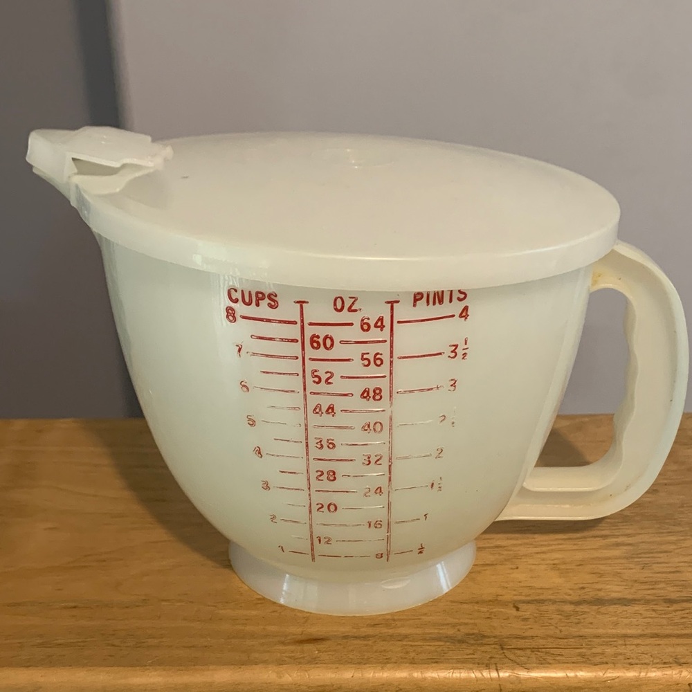 Tupperware White Measuring Cup with Red Markings